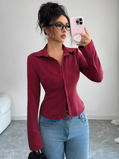A fitted shirt is a wardrobe essential designed to contour the body while maintaining a clean, polished silhouette. Unlike relaxed or oversized styles, it follows the natural lines of the torso, creating a sharp and streamlin