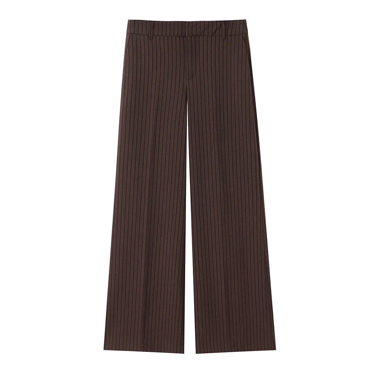 A brown vest paired with high-waisted brown pants creates a sleek, monochromatic look that feels both polished and effortlessly refined. The vest adds a tailored, structured edge—especially when worn fitted or slightly crop