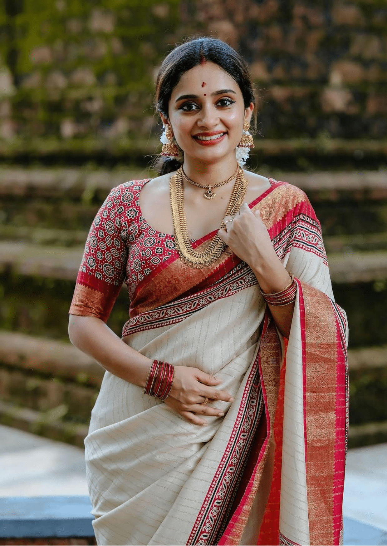 Arya Heritage Dola Silk Saree-2
